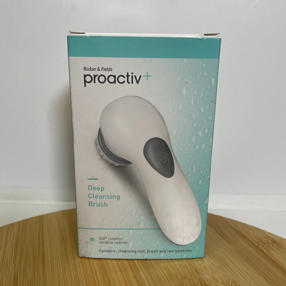 Rodan & Fields Proactiv+ Deep Cleansing Brush 360 Rotation Skin Care Treatment